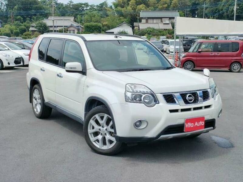 X-TRAIL-1