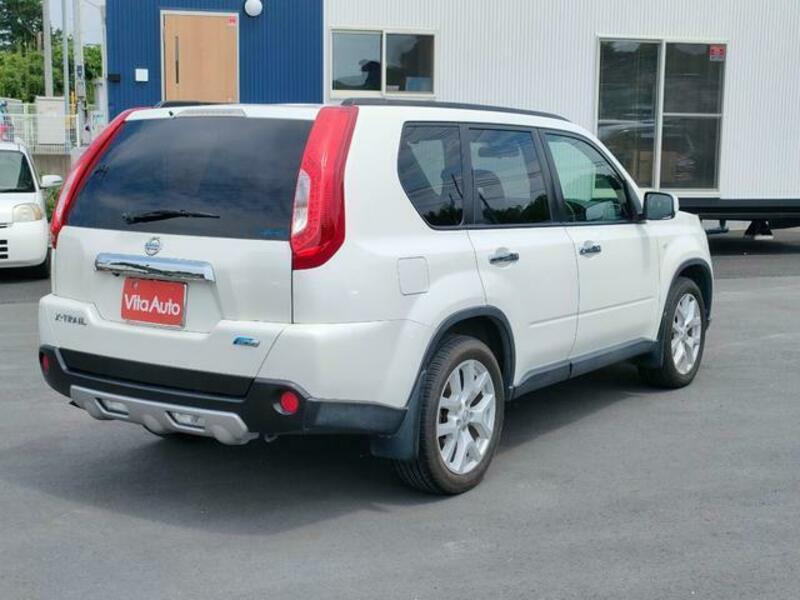 X-TRAIL-13