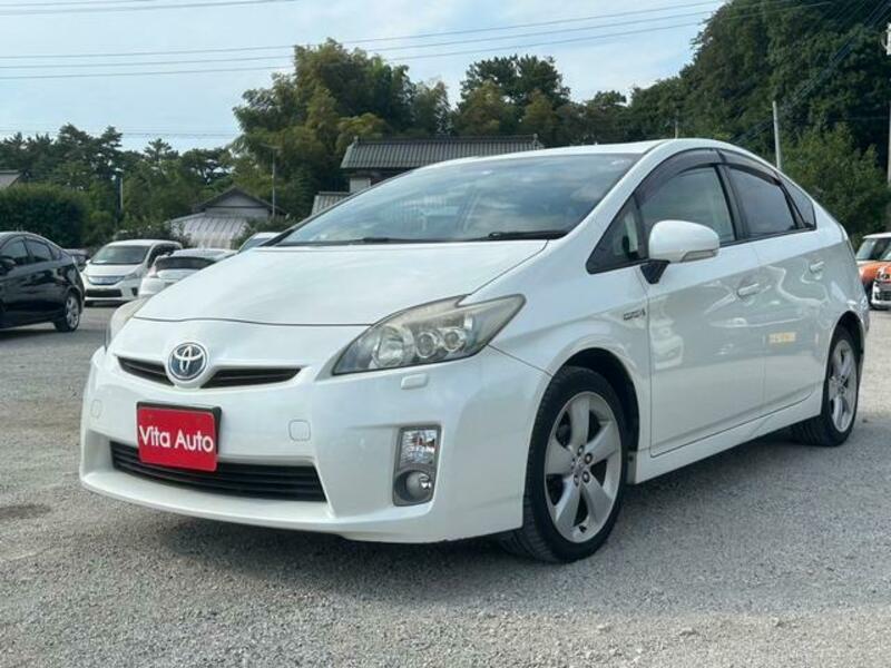 PRIUS-9