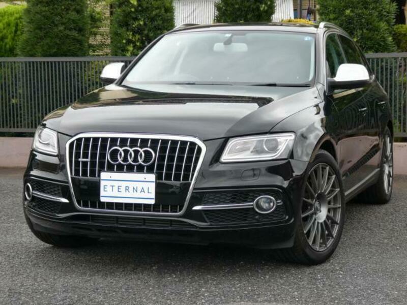 AUDI　Q5