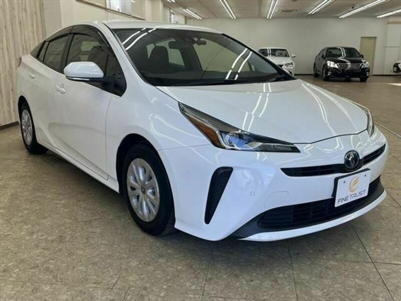 PRIUS-17