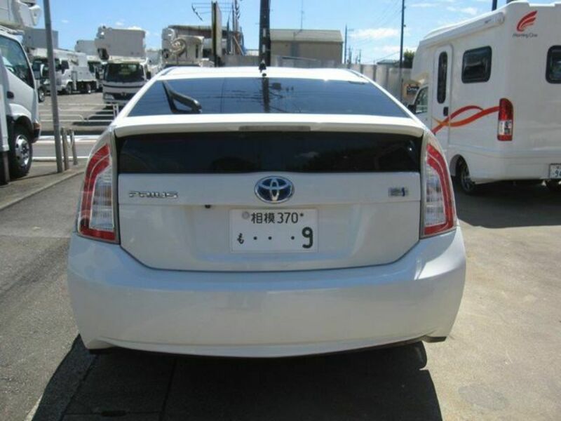 PRIUS-5