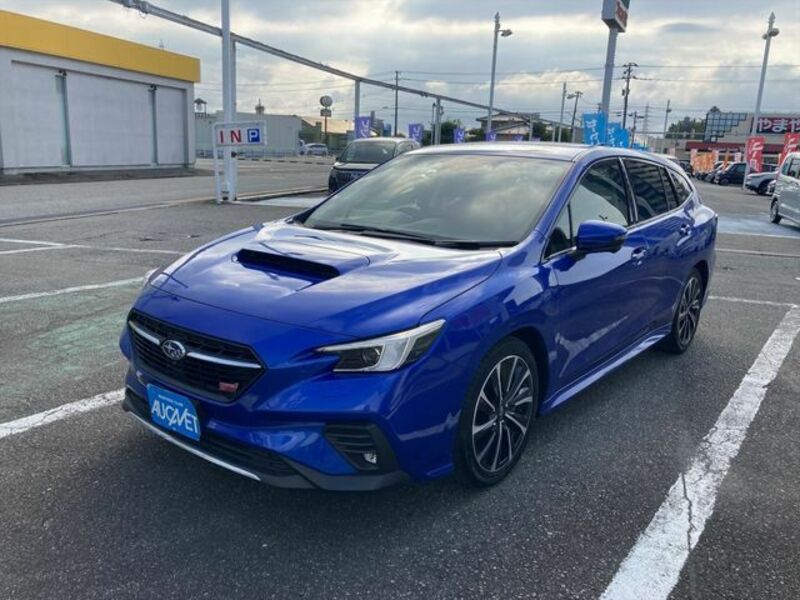 SUBARU　LEVORG