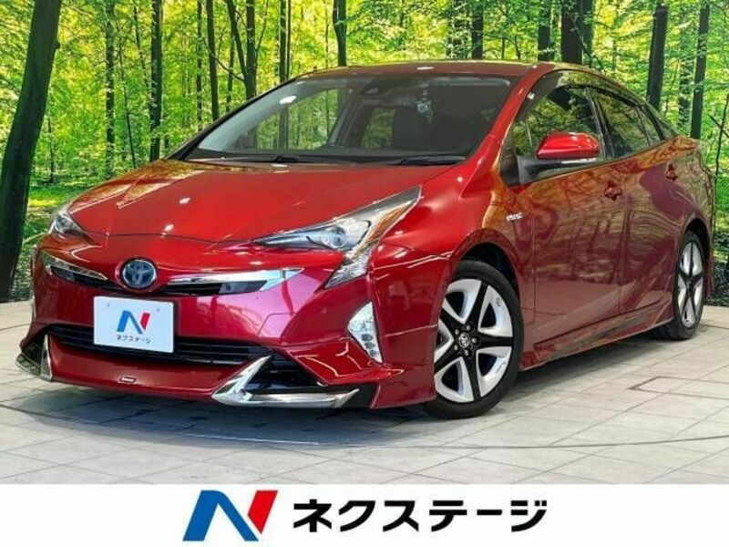 TOYOTA　PRIUS