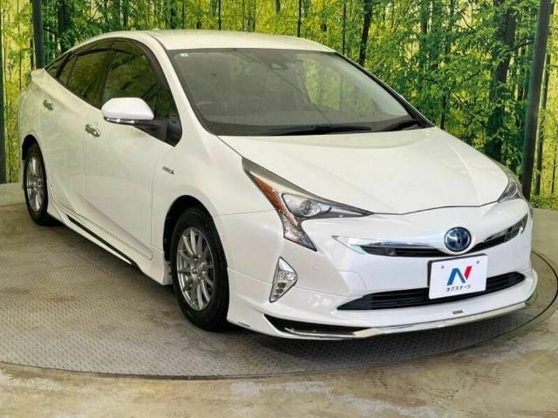 PRIUS-17