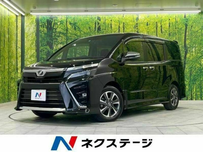 TOYOTA　VOXY