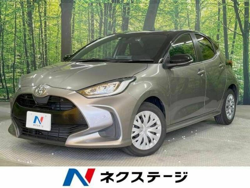 TOYOTA　YARIS