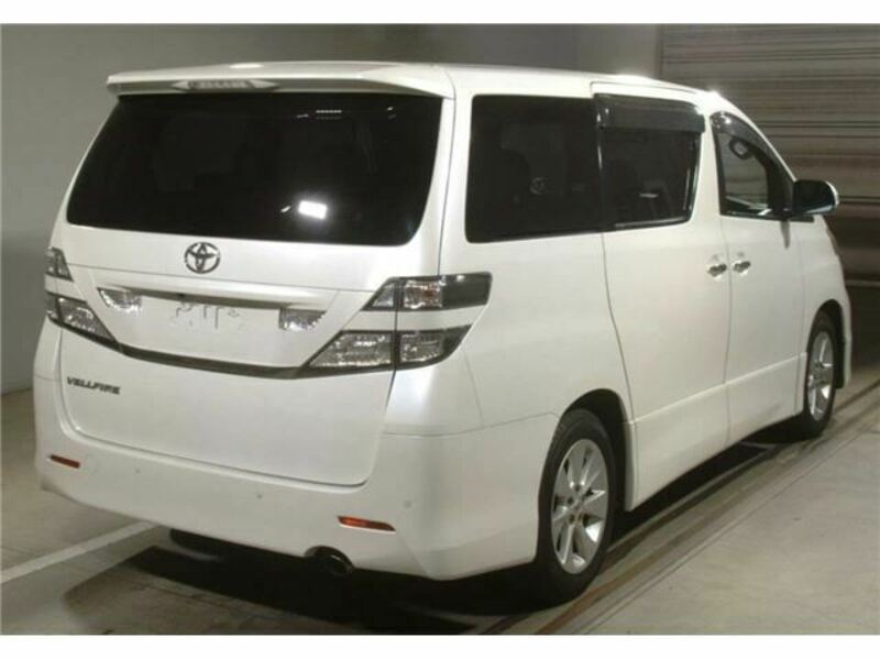 VELLFIRE-1