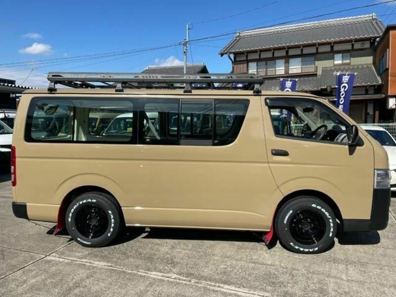 HIACE VAN-18