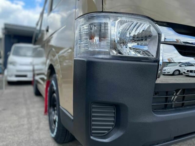 HIACE VAN-22