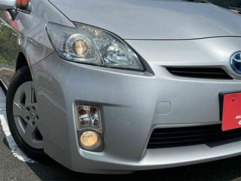 PRIUS-10