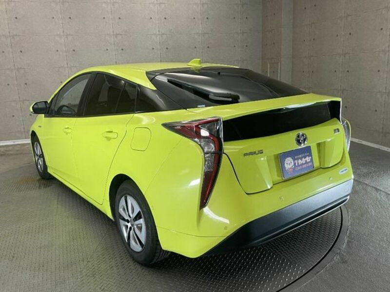 PRIUS-2