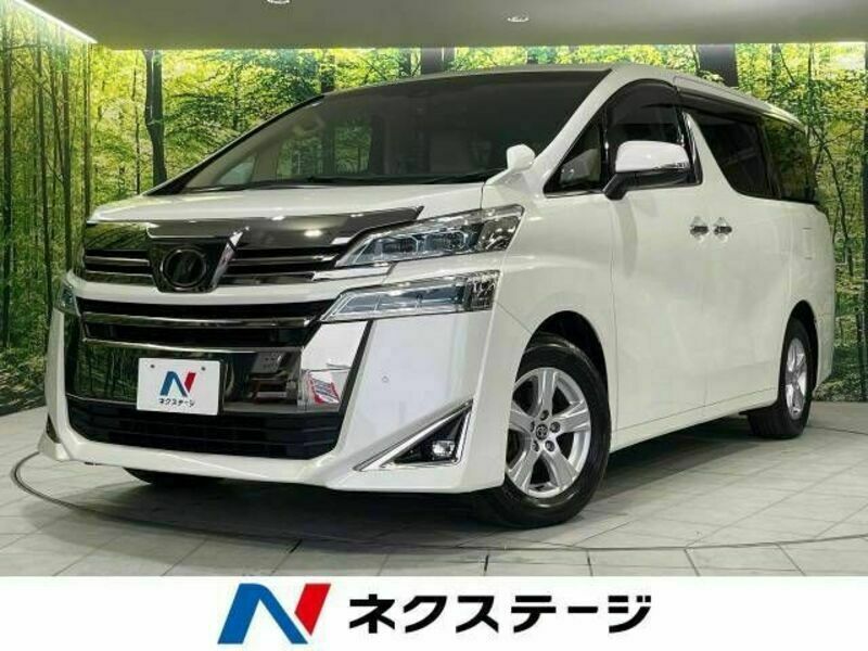 TOYOTA　VELLFIRE