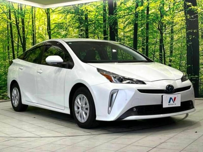 PRIUS-16