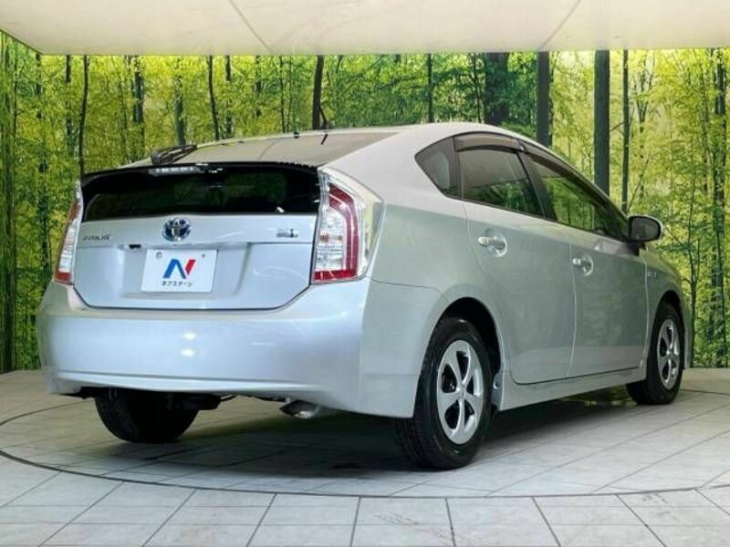 PRIUS-15