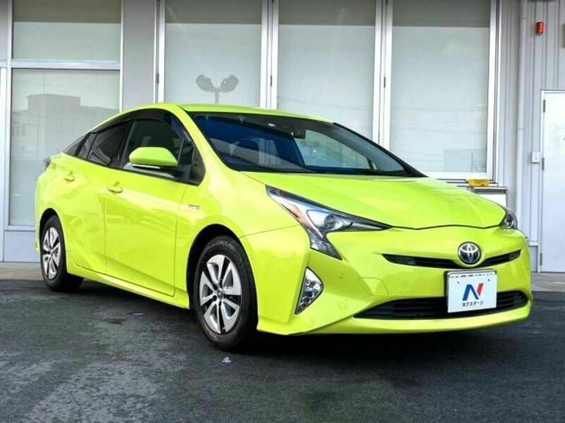 PRIUS-16