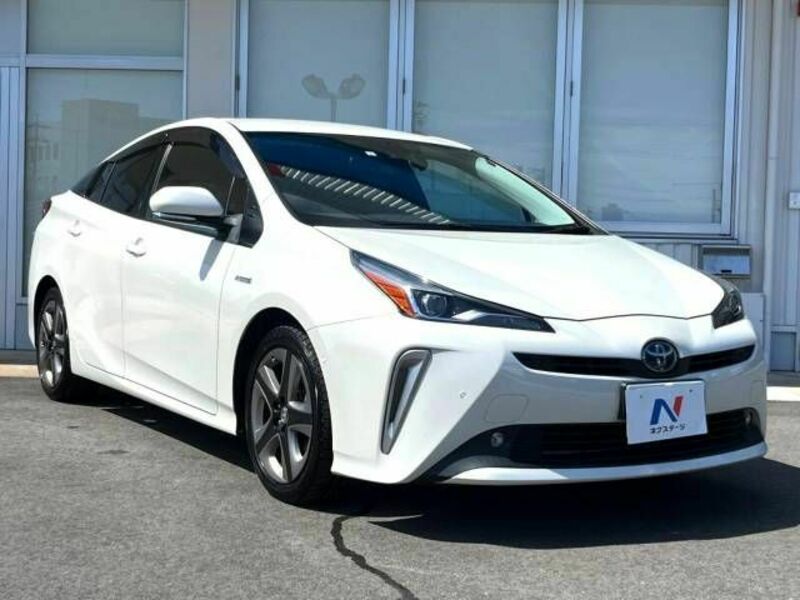 PRIUS-16