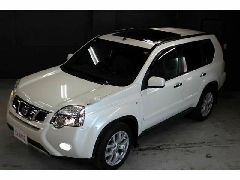 X-TRAIL-32