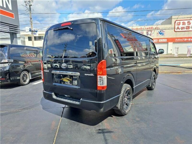 HIACE-4