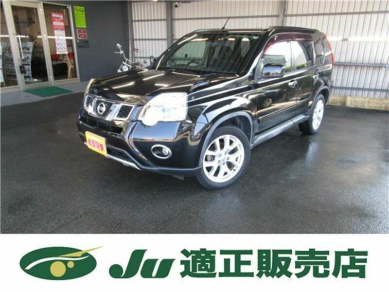 NISSAN　X-TRAIL