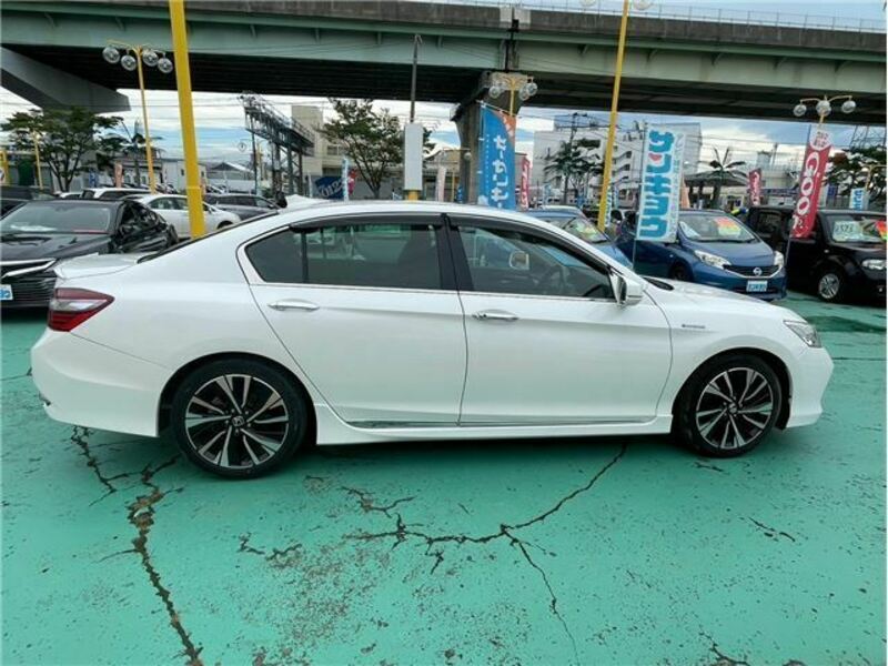 ACCORD HYBRID-38