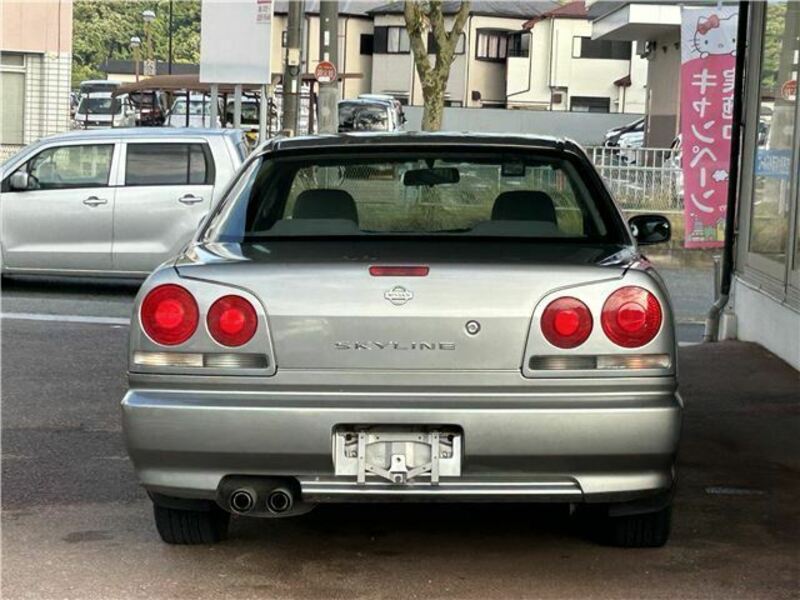 SKYLINE
