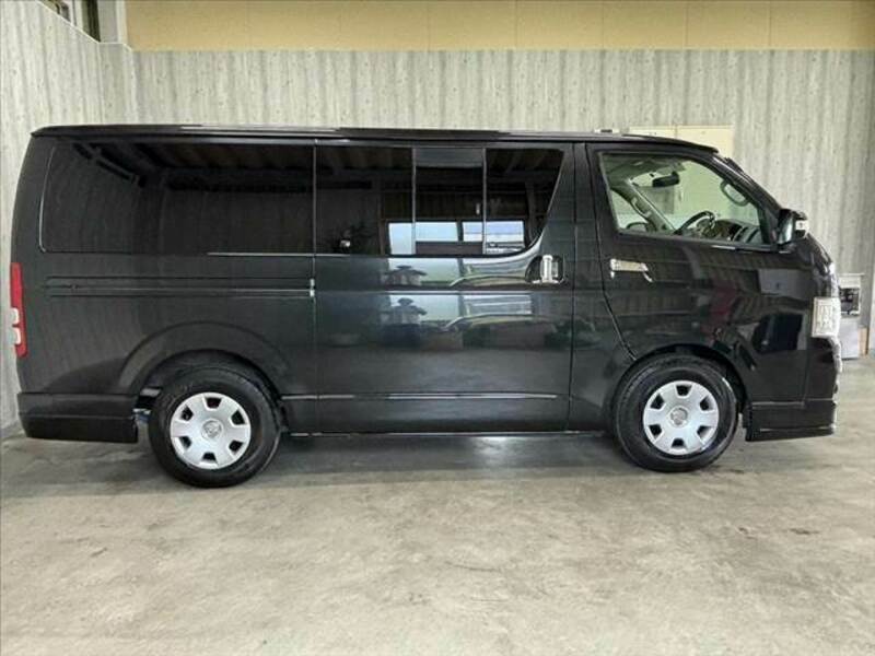 HIACE VAN-9