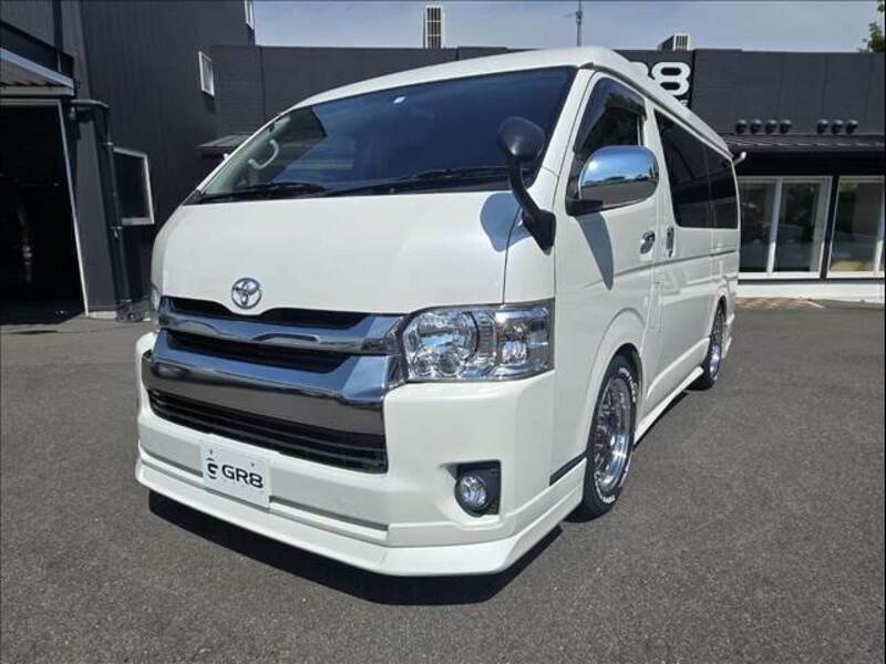 HIACE VAN-11