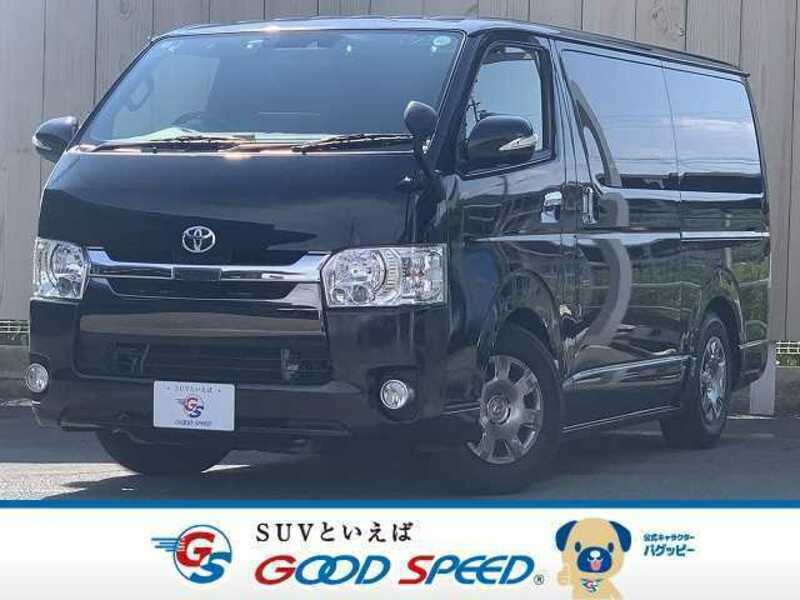 TOYOTA　HIACE VAN