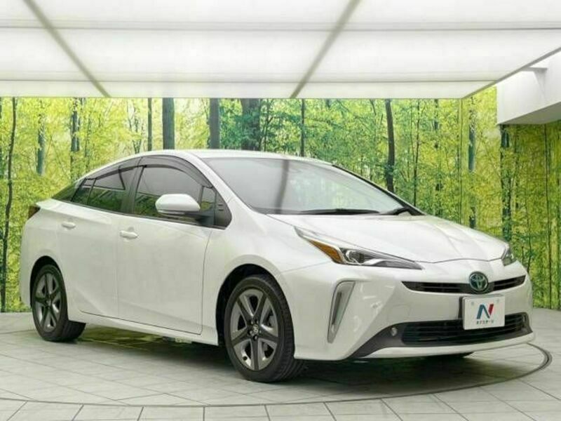 PRIUS-16