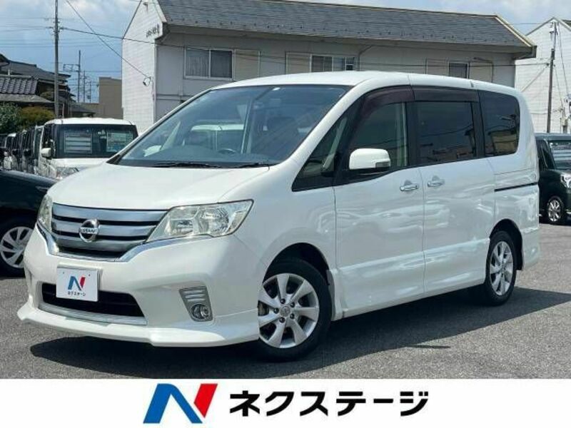 NISSAN　SERENA