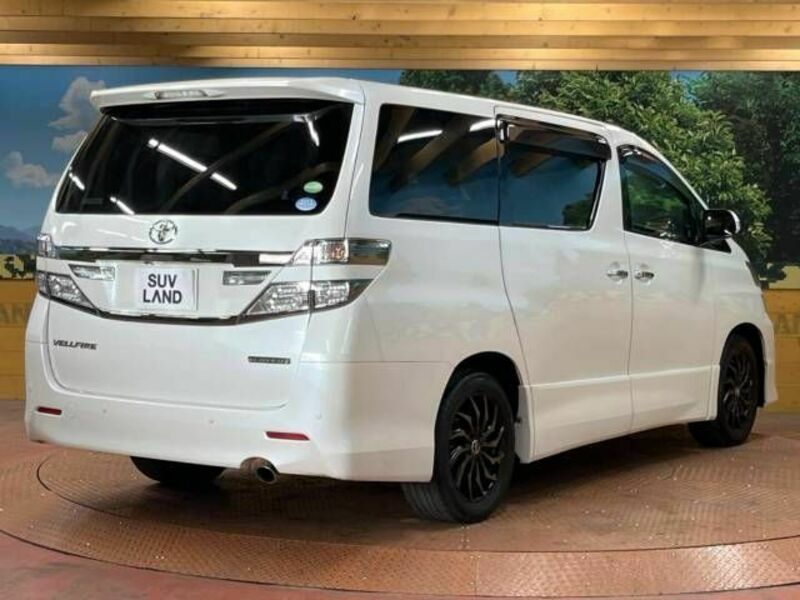 VELLFIRE-18