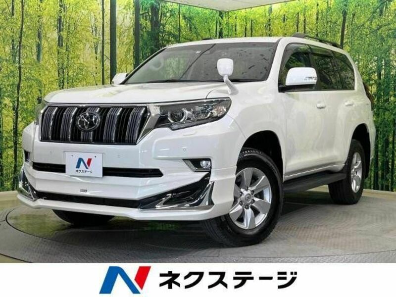 TOYOTA　LAND CRUISER PRADO