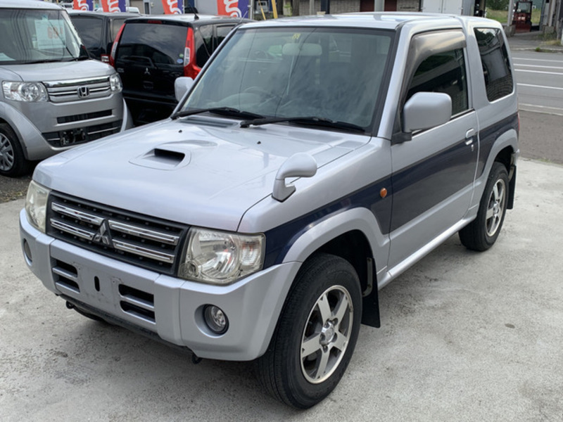 MITSUBISHI　PAJERO MINI