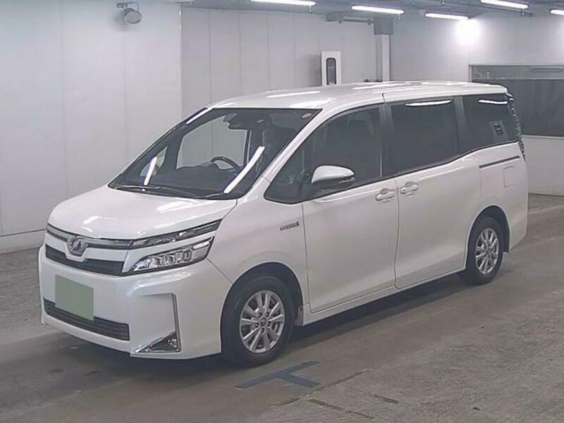 TOYOTA　VOXY