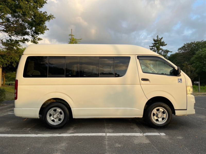 HIACE VAN-4