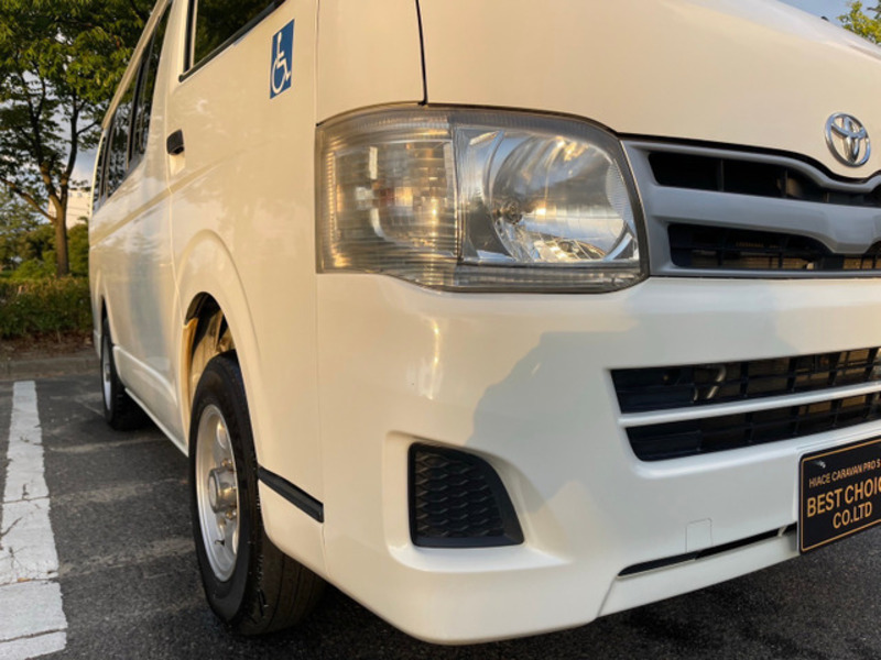 HIACE VAN-18