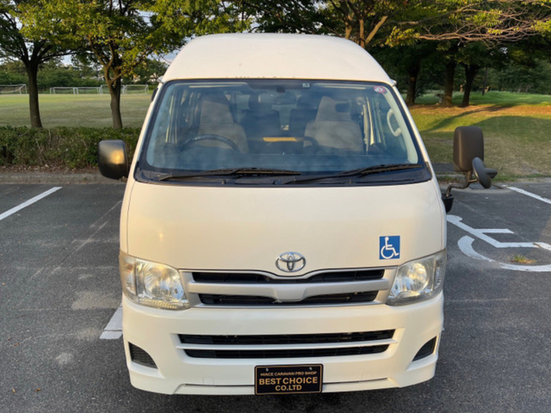 HIACE VAN-12