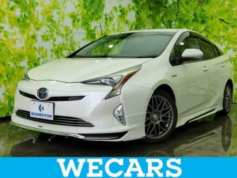 TOYOTA　PRIUS