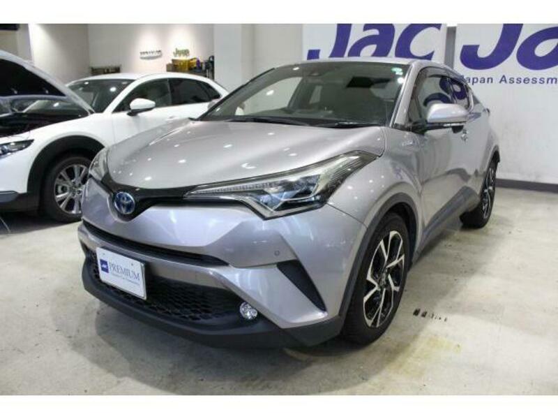 TOYOTA　C-HR