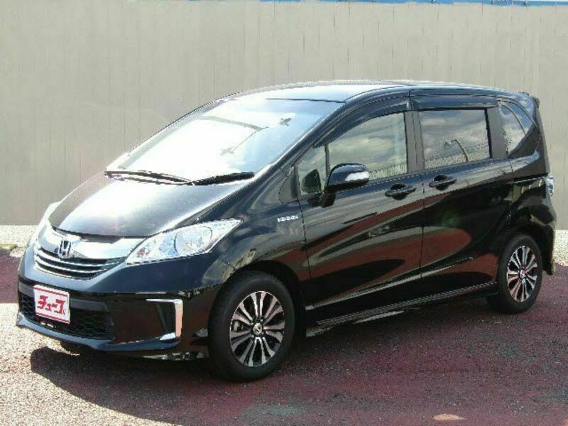 HONDA　FREED HYBRID