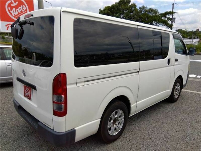 HIACE VAN-1