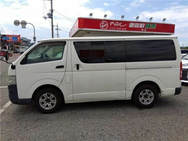 HIACE VAN-7