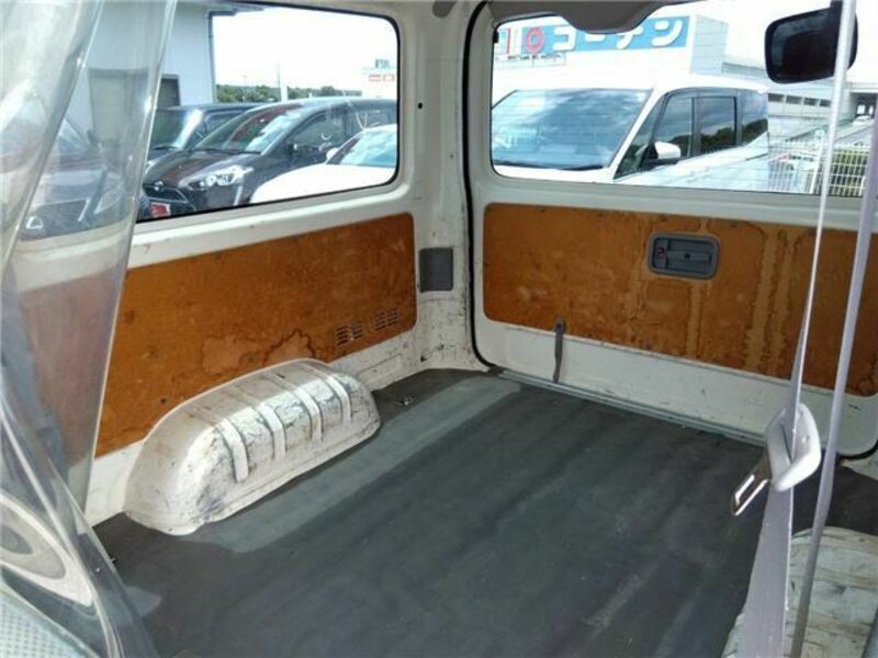 HIACE VAN-10