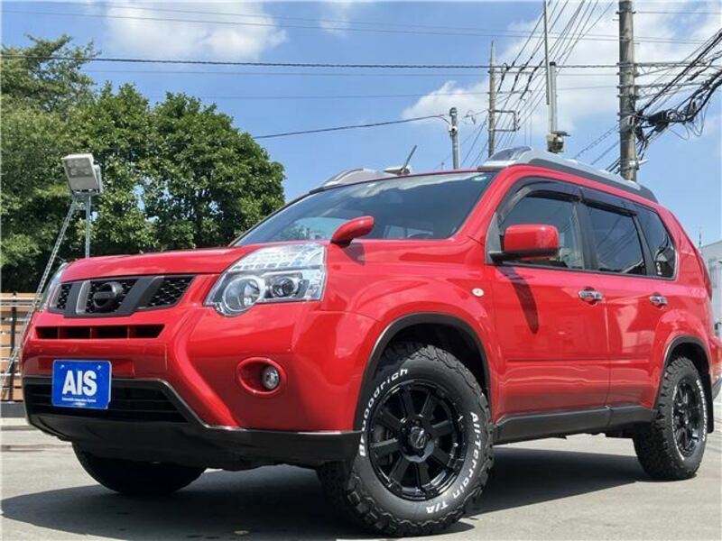 NISSAN　X-TRAIL