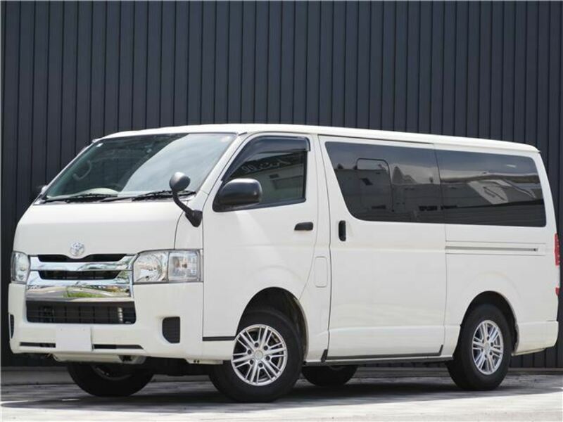 HIACE VAN-9