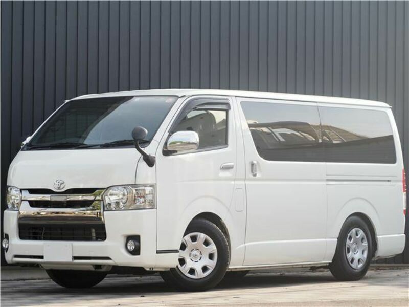 HIACE VAN-7