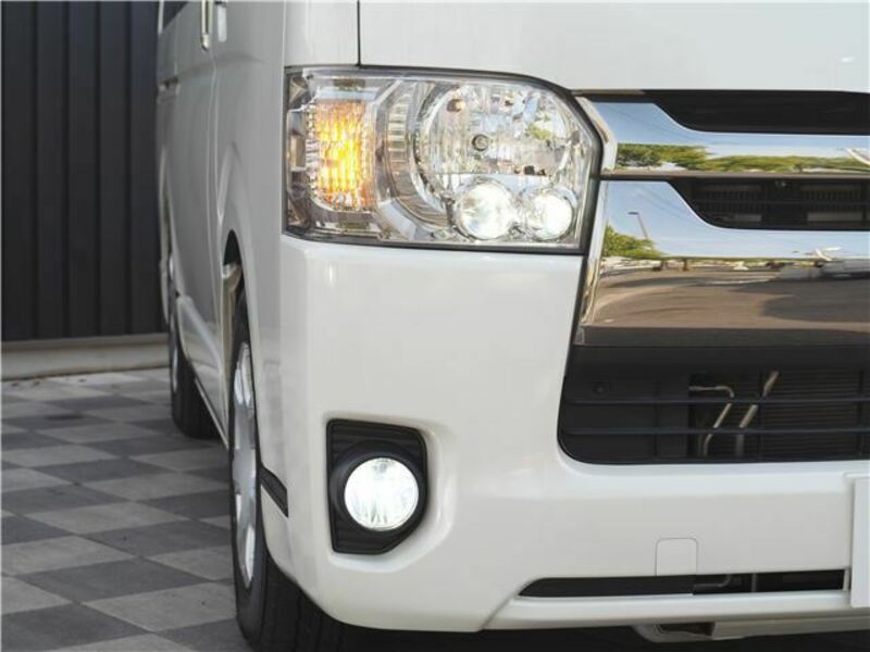 HIACE VAN-35