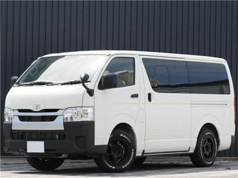 HIACE VAN-9