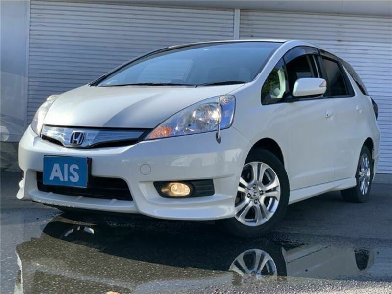 HONDA　FIT SHUTTLE